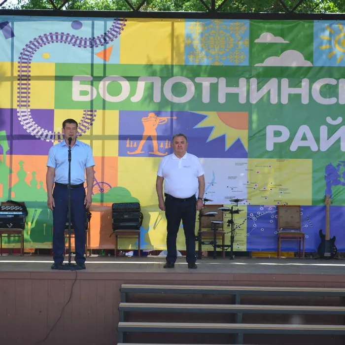 Праздничная программа "Я-гражданин России".