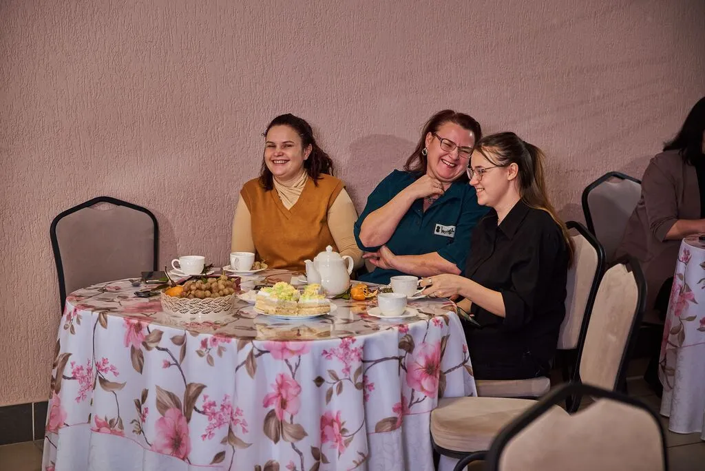 075-IlVFII3_rPMHptY-yFzk8nc_eiBBbXTz_BXhJ0_zcLinKYN5KvkYHajzqkJNKmKtUFl3sdenU3pD