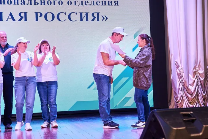 142-NSJjEETLPvxVo9_jwyl9IeGtzW4aH_iteQk-ot07RRKi3b6oHO0tPD4i3H5aZfGLgL0eC-embwLX