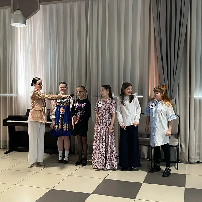 Конкурсная программа «Классные девчонки»: яркие эмоции и таланты