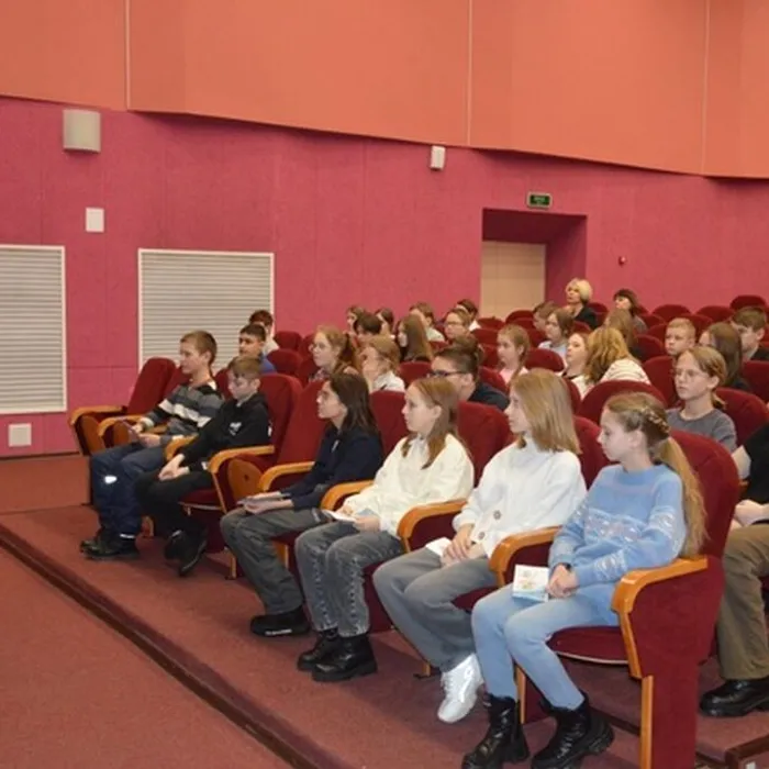 Познавательная программа  «От Рождества до Крещения».