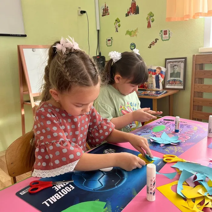 Мастер-класс в детском саду «Сказка»: дети создали трогательные подарки к 8 Марта