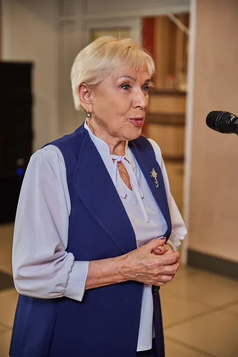 039-KwNaEymMiMTmuMstxxom71qAcB2Aq4XR4UGqblyrA4tL9QuCgcYMedCiqF7XOymd1w2yM2xy66Ec