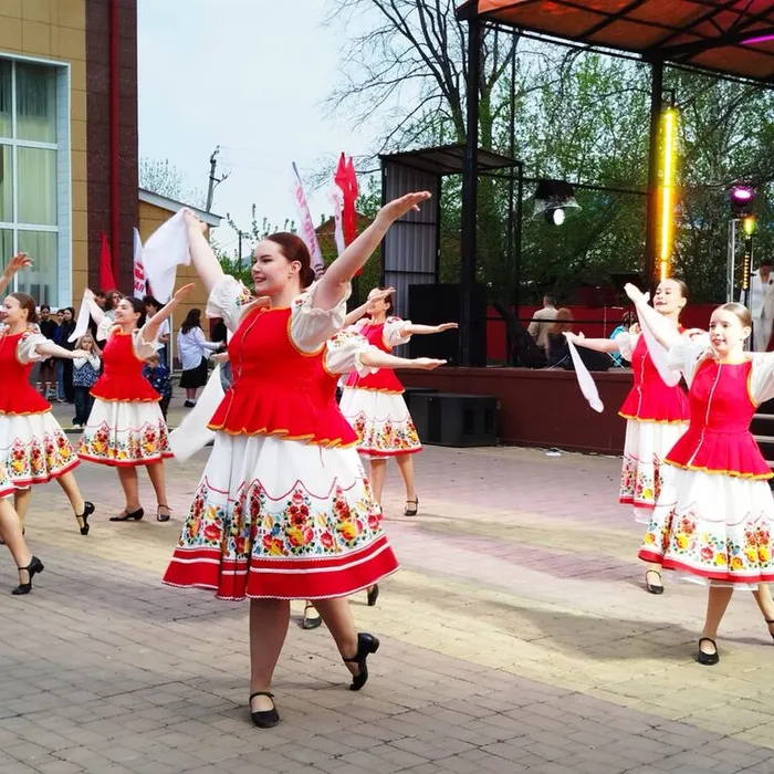 "Эхо Победы в наших сердцах": праздничный концерт и салют в честь 80-летия Великой Победы