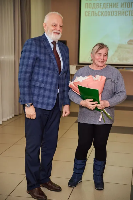 073-9uNMsFiyfUfcrs5bPo-RiJy09GkMEz0CA2-oGpICS2LZel650kFzv6k43fuilX_2rWMwza7dtmpf