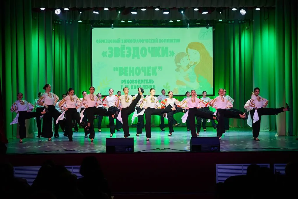 200-D5iM3wJS6Vls9ydvJO-4sGyWqlBm5PpqmaZUMW-KtUqp8JIafHDK_ObgS9FTLH7_FuttQpywLK1q