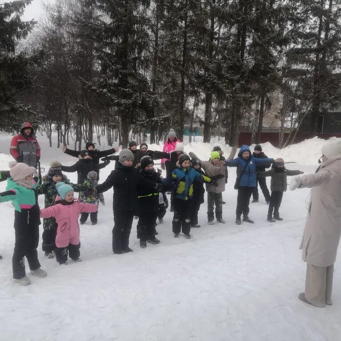 Игровая программа «Прятки с зимой»