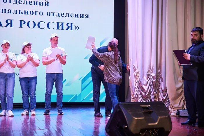 143-5dTv-quL23eS_qd4vKWgRQ25OeKx6E-DLXHSWG6WvC-APV5-CuyEWAzsJgqXzJUYkAkj_1bXmQJZ