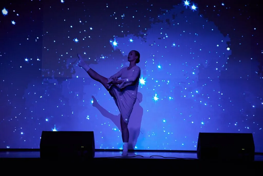 049-P8eEphlqr6sdeYPngpYMD55H83zlav9o-Joj6yvJeMYEaCISm7Br5jt7SUtr6sMVfFWWvKZ-4X7P