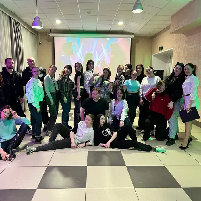 Развлекательная программа «Даешь молодежь» собрала активную молодежь Болотного