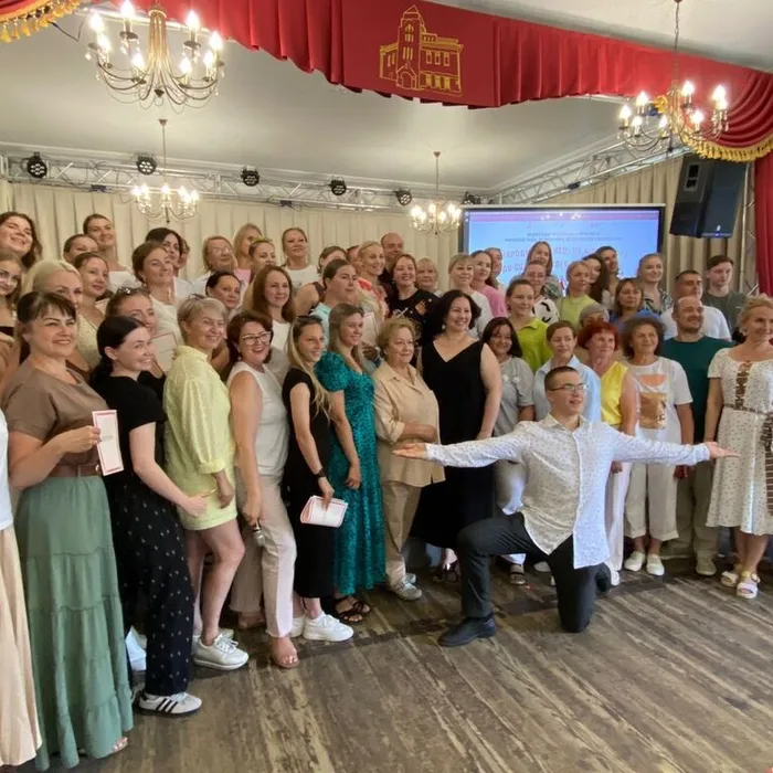 Хореограф РДК им. Кирова участвует в региональном семинаре по народному танцу в Новосибирске