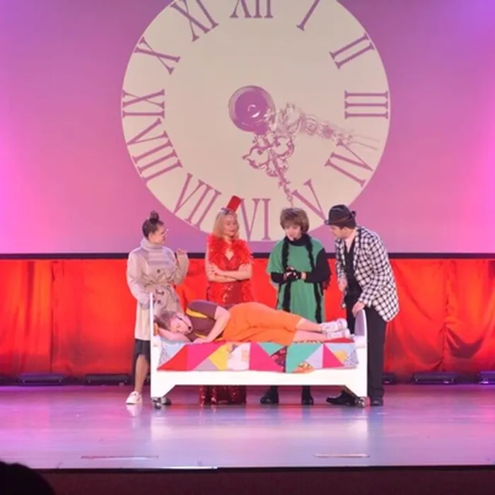 Спектакль "Сказка о потерянном времени".