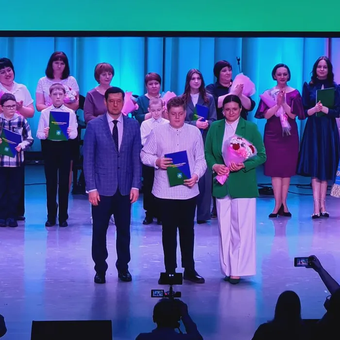 Торжественная церемония награждения стипендиатов Главы Болотнинского района! 