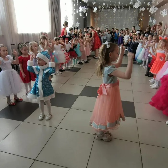 Новогодняя программа «Как дети Снегурочку искали».