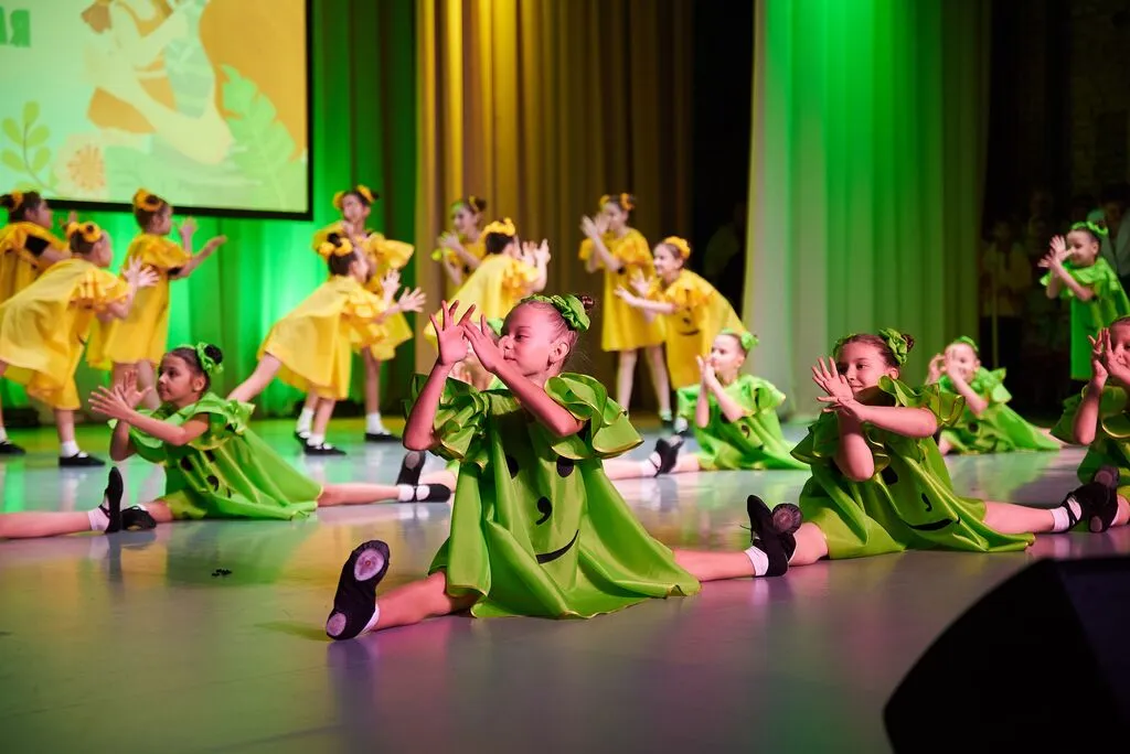 104-XRs0VdpnU_YkaeEr5Pg48xZCDVexRu_SUClHvs7TGhp_lfxsohtsurvFSH5oBBrw7ycVAY4mIZ7J