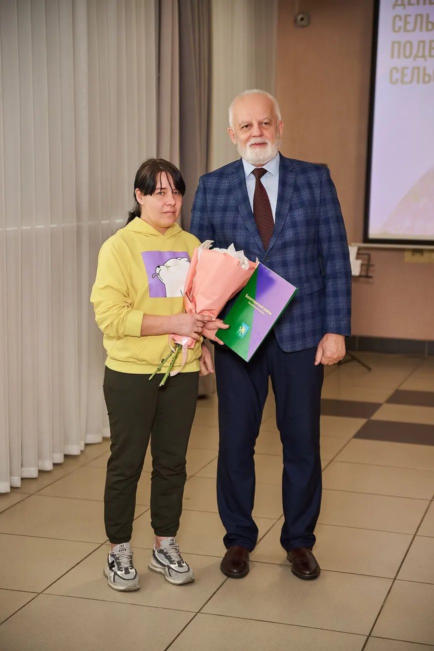 072-kuVsagdsih36vbL2WkCQc3tgF5EIbSdDV8AIbbhu8ZCRKpmAauWxdZVaUuALuux9_Y41I6XozCza