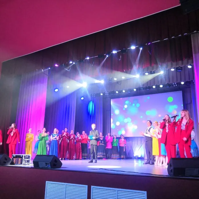 Концерт Новосибирского областного колледжа культуры и искусств «Мы Родины сыны, России дети!».