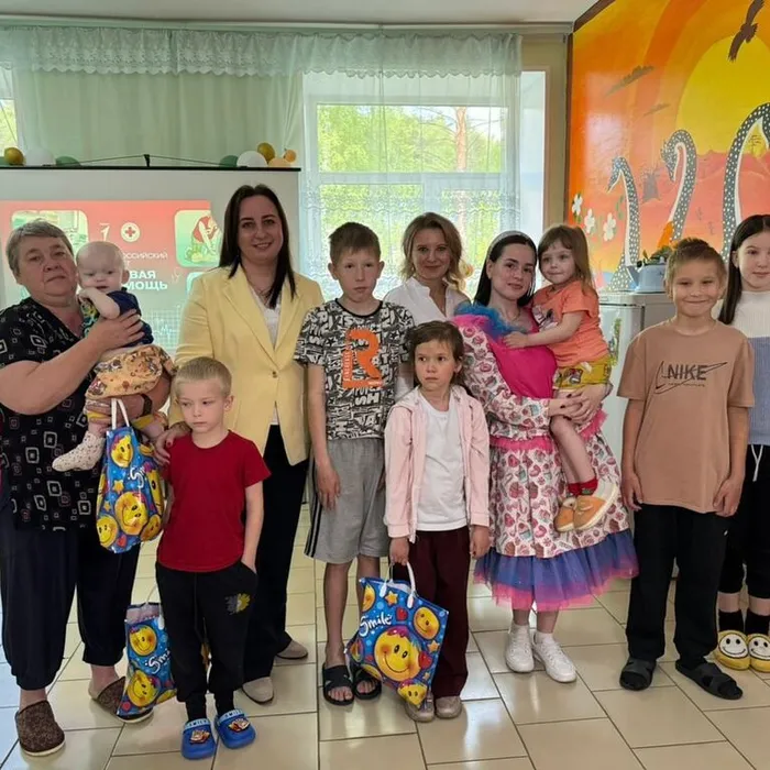 Праздник добра и радости: РДК им. Кирова устроил сюрприз для маленьких пациентов