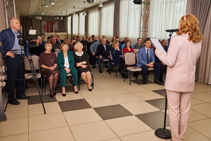 083-HGK9GCGfNutSsckMpbdmdU6cT15jbbtzOp89zG6dzoysgTrbPydKJfeCIRA5jhVZcM1UowOc3_Hz