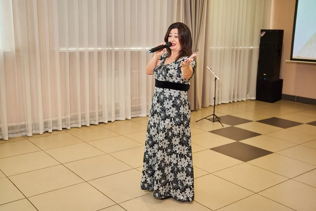 018-gu6pgPsadiCJfW8Rp2a477RlEJBrgy8qVCrVo_U4-DgmoTWdGR2o1bTCzwRXdsbTSfMUCKVzriu_