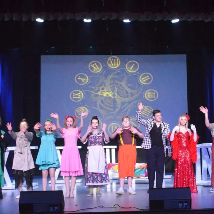 Фестиваль-конкурс народного творчества "Сияй".