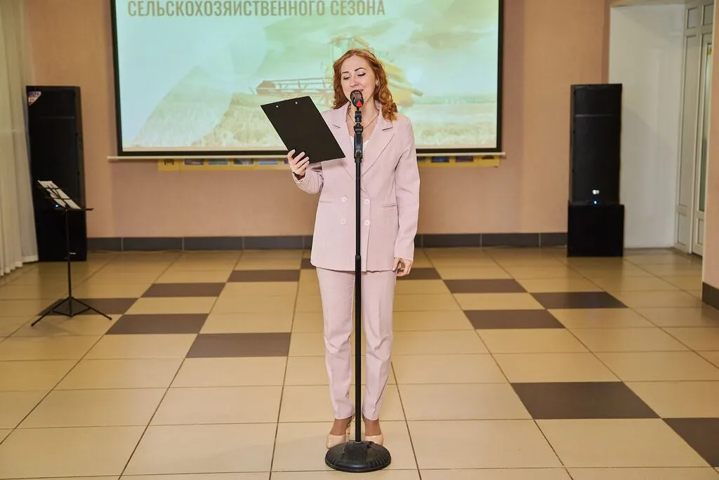 009-jgefl0gLv3-VvNsccvlXPZtWCob3-vOdE6L5Ly6Qn9D0g_FKZU-2Yr1D4y1zTUzMygNGEIHk084Y