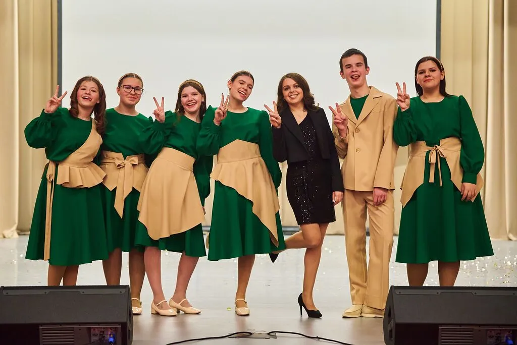 235-XnralmhcnA1yKsj3Nip6inX0hPIL9H9GD2qPdCE6peHVrXugLWm9Sg8SQcrkT3fy3nY_QXR8zdAa