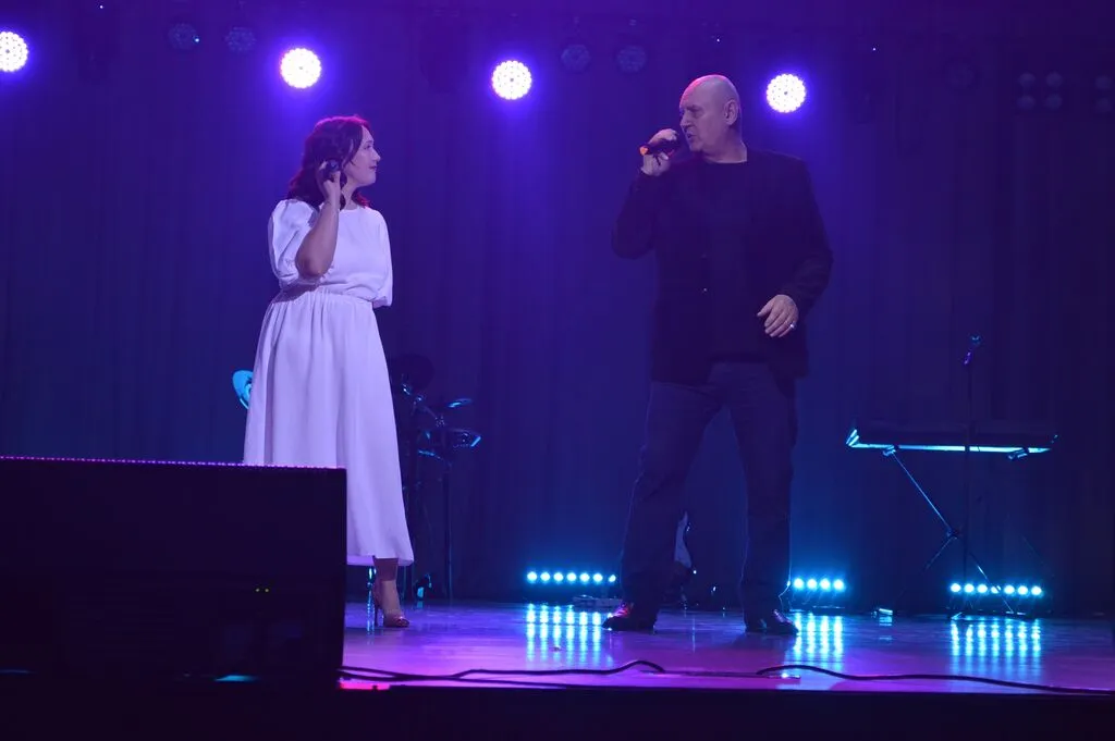 31-kOuXYZkDc2lGzcS8OxG3q9iFV_V4kB1u3_UzuRcX6_tY5t05qHA6Gcx205SHcEz8mIYJ8GaD8yED_