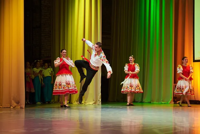 189-dPfr5dV_se2dEAjPRJNkeJzq4A_R1i-nzXblDiULd29Fd3-RCT59IM5b-BYXSBomQs6QXfZxCpPI