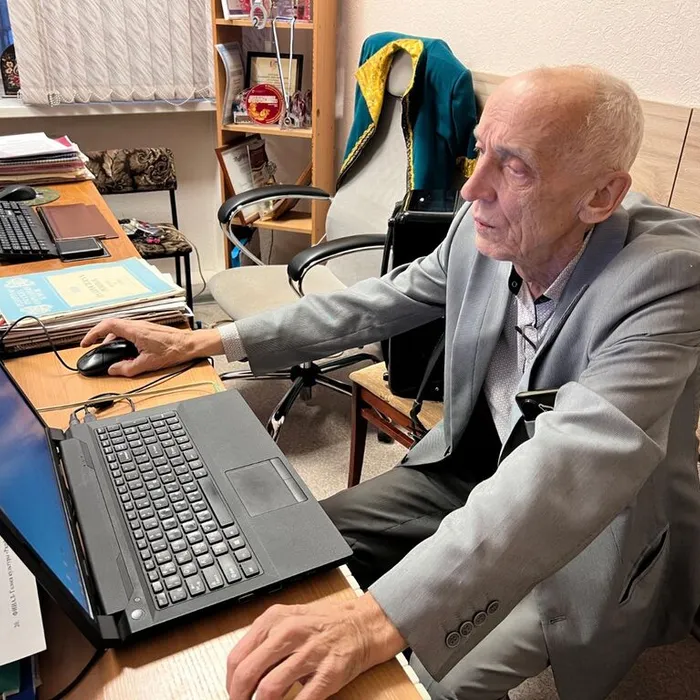 Благодарность депутатам Законодательного собрания Новосибирской области.