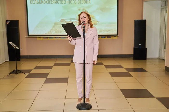 009-jgefl0gLv3-VvNsccvlXPZtWCob3-vOdE6L5Ly6Qn9D0g_FKZU-2Yr1D4y1zTUzMygNGEIHk084Y