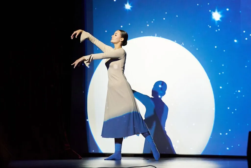 055-MBueKX3TAzuX5TtEYfHBUWyIQ9Be-KnrWb6yZ1d065r0LEKyutt5-xD9iBn0Bc3CM-mUjtew5KhZ