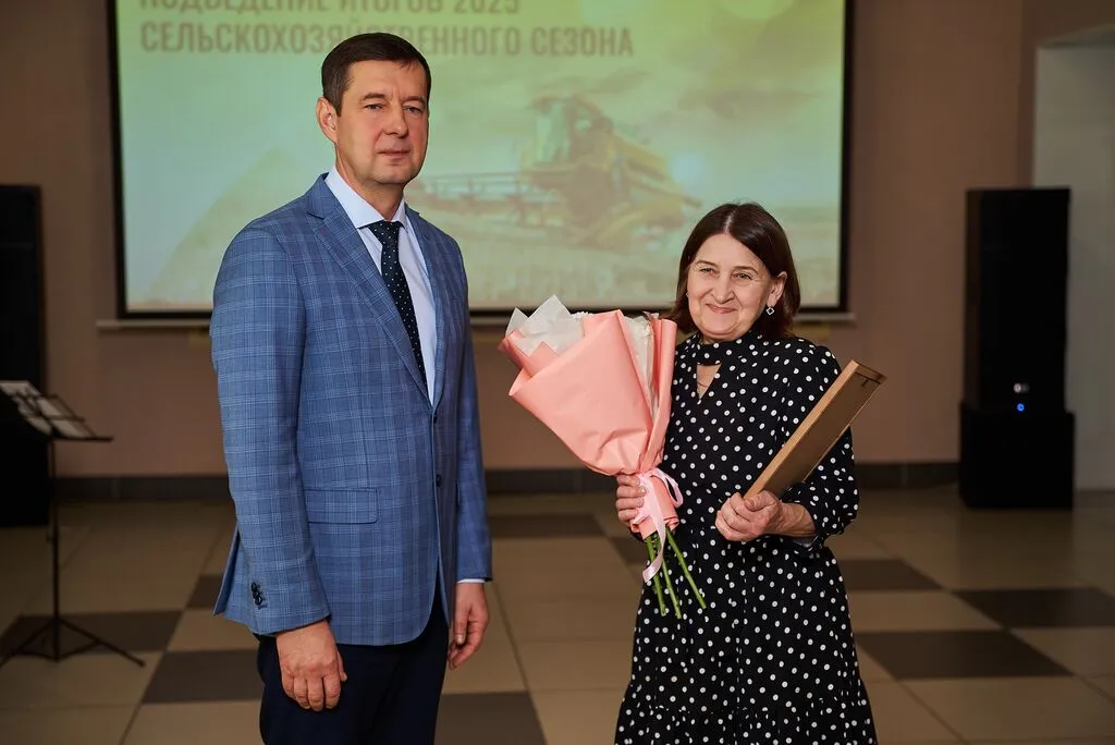 033-Cq_YvfNCNcH-Ok_2Ezhg5ugFVCkyE5X_61mTHS1NMZ-9ODQPUs8TUV-smrW4p_AfclgkDc2n7Qzj